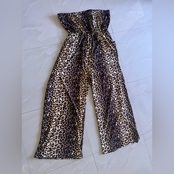 Plus Size Women’s sleeveless Leopard Print Jumpsuit size 3X pre-owned wide leg - Picture 10 of 16